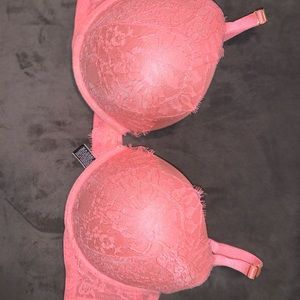 Salmon lace VS push up bra size 38 D